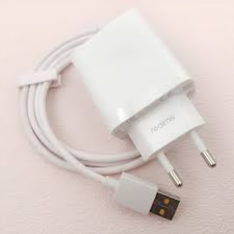 Realme 33W SUPERVOOC Flash Fast Charger – Ultra-Speed Power, Anytime!